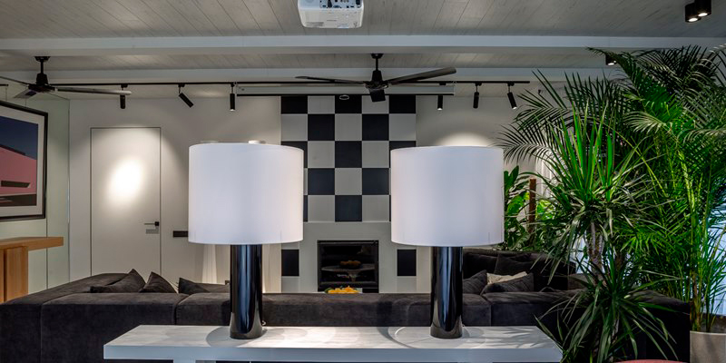 Три потолочных вентилятора DREAMFAN Espresso 142 в передаче «Дачный ответ» выпуск «Гостиная в стиле Уютный сюрреализм» - выпуск 6 октября 2019 года